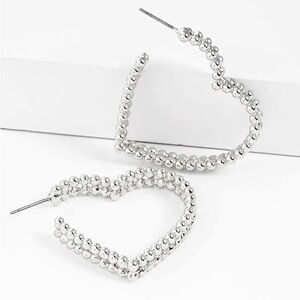 🆕 Ball Textured Heart Hoops